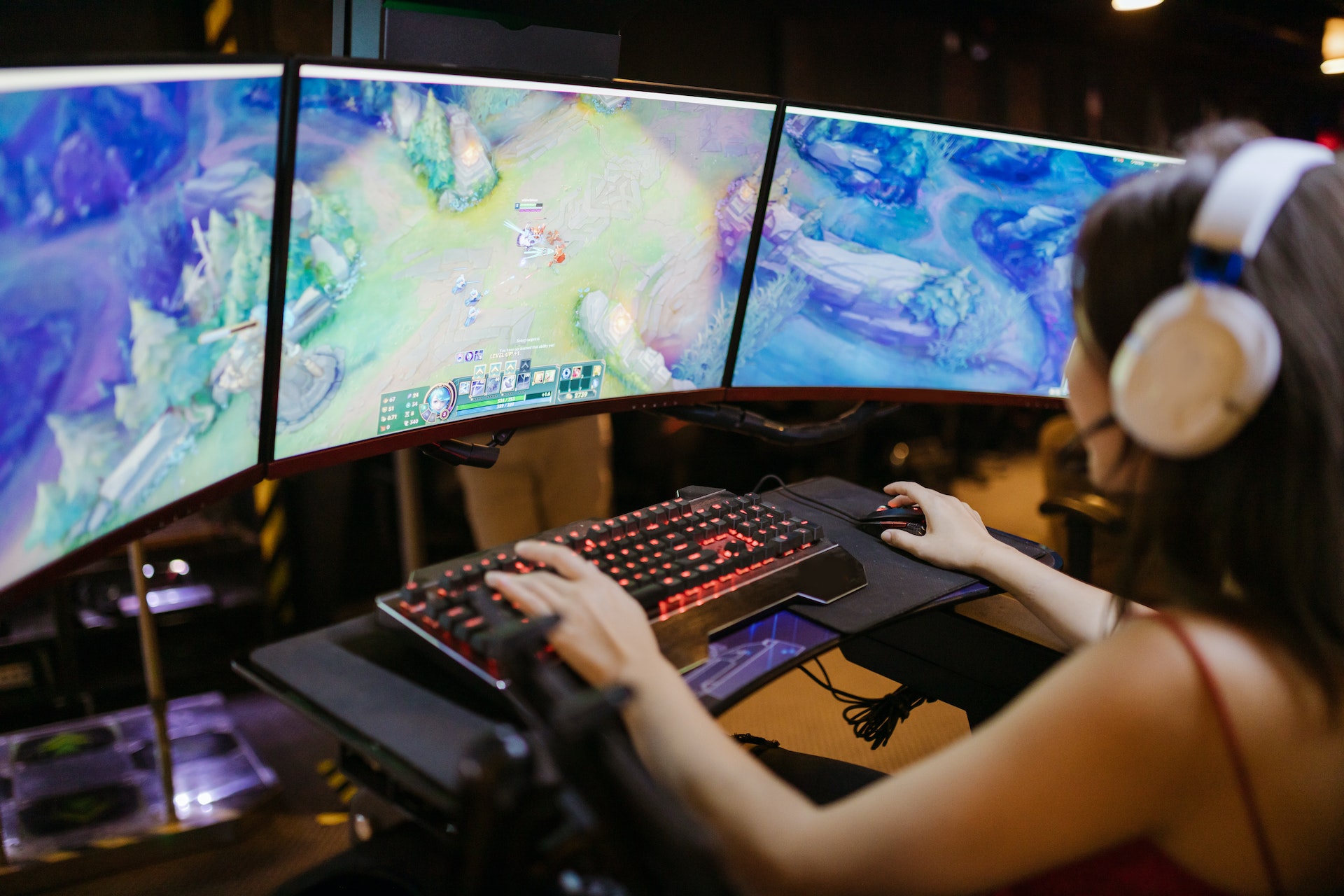 Time Wasted on LoL – How Many Hours Have I Played League?