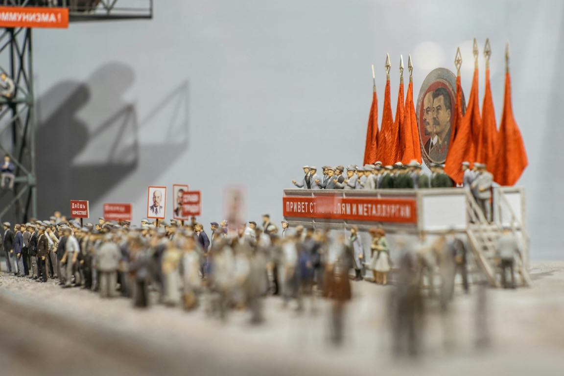 Why Joseph Stalin Believed He Needed Absolute Authority in the USSR